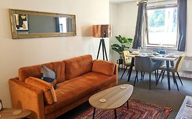 Beautiful Modern Coventry City Centre Apartment