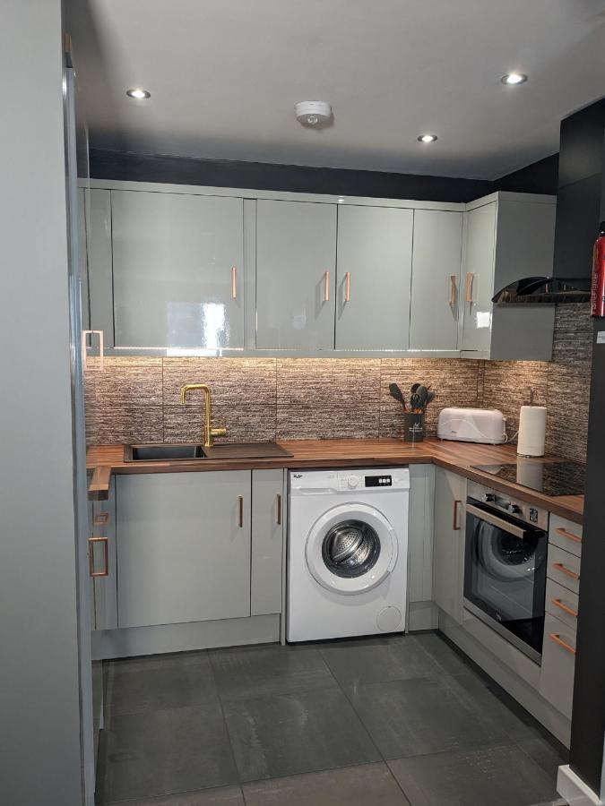 Beautiful Modern Coventry City Centre Apartment Exterior photo