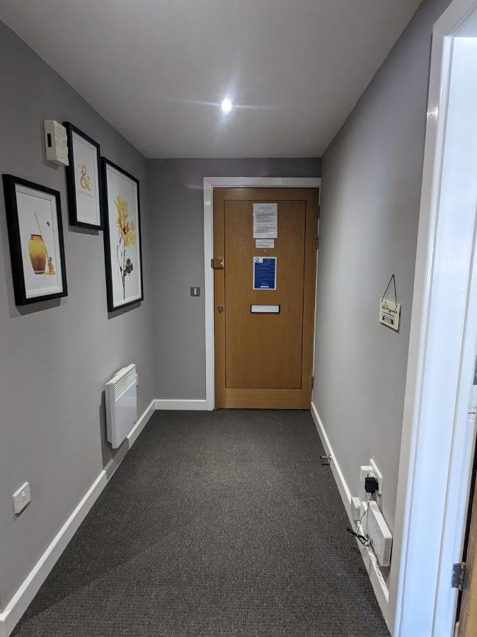 Beautiful Modern Coventry City Centre Apartment Exterior photo