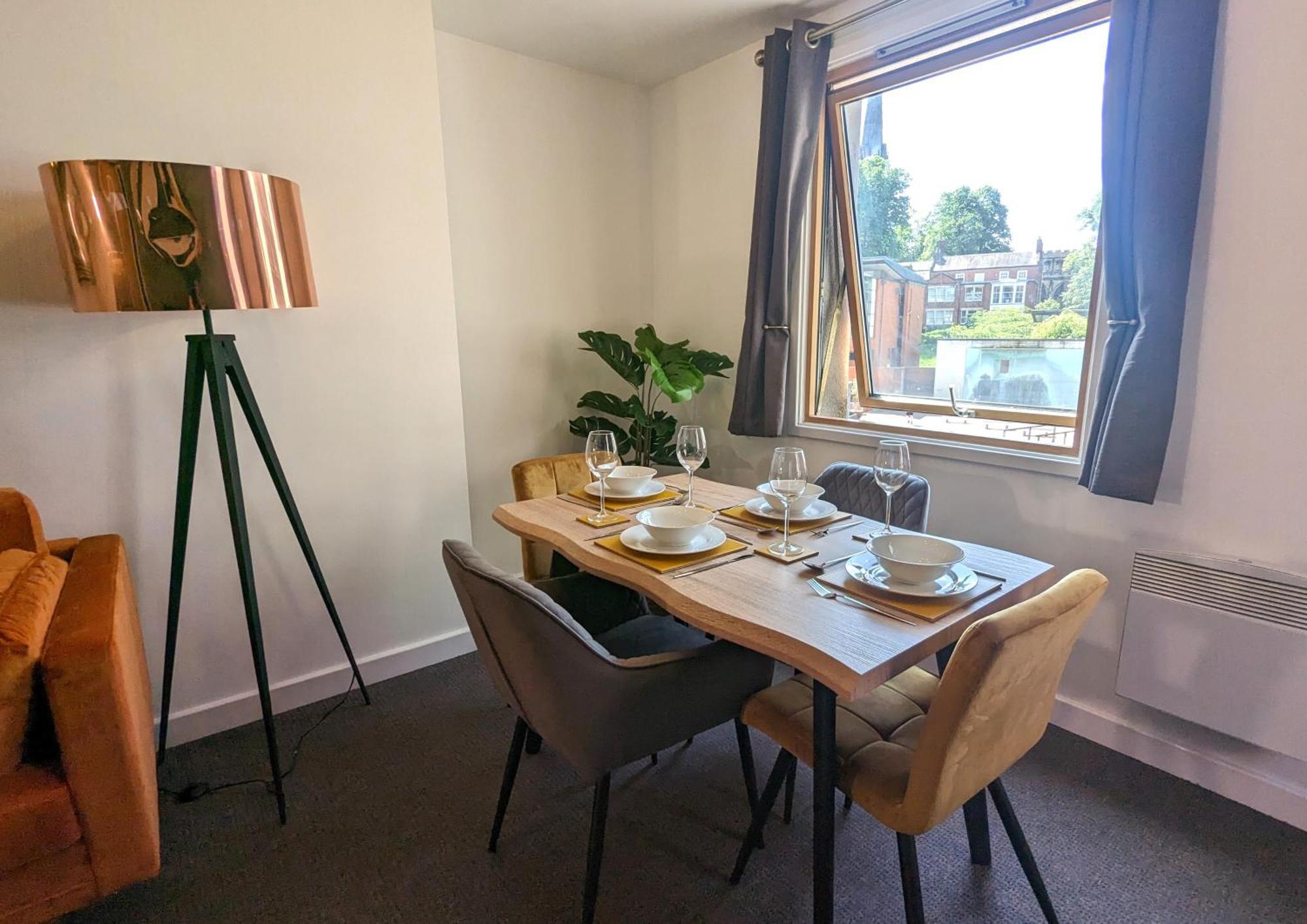 Beautiful Modern Coventry City Centre Apartment Exterior photo